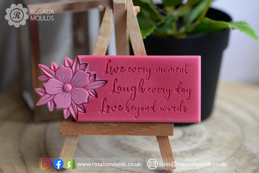 'Live Laugh Love' Snap Bar Mould